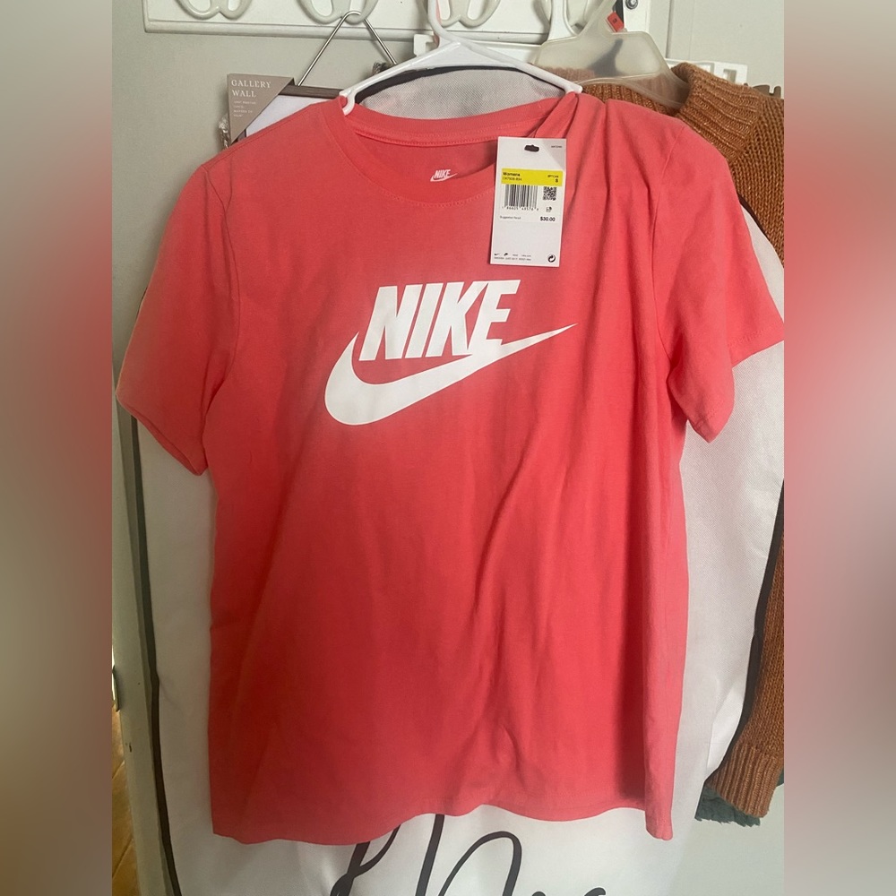Nike shirt